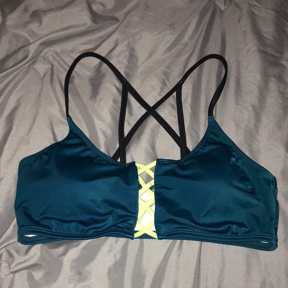 Bathing suit top
